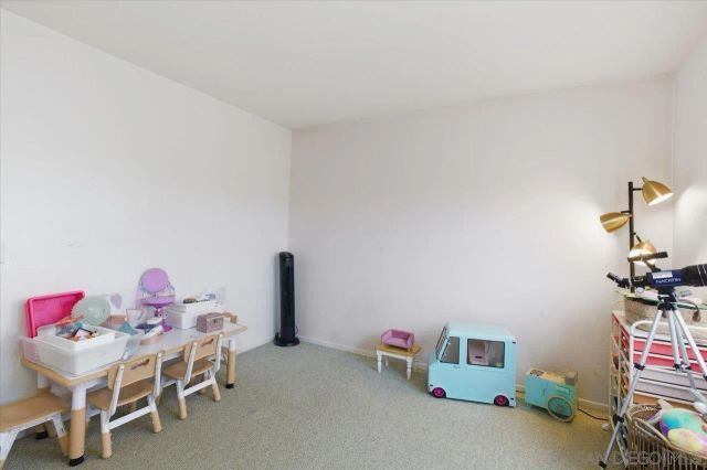 1964 Arbor Glen, Escondido, CA 92025