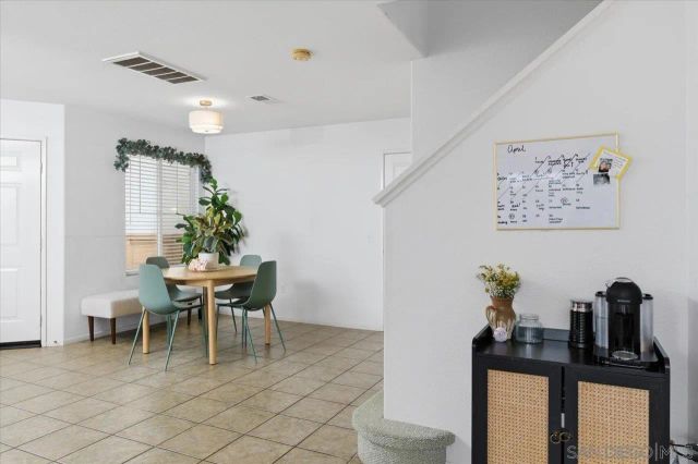 1964 Arbor Glen, Escondido, CA 92025