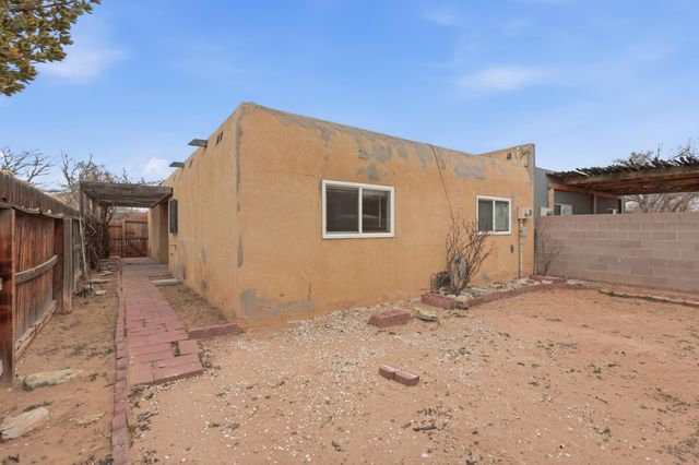 3409 Alpha Court NW, Albuquerque, NM 87120