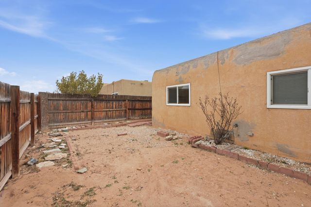 3409 Alpha Court NW, Albuquerque, NM 87120