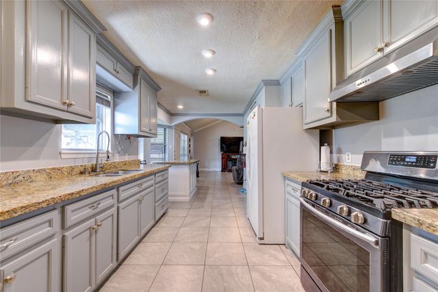 12803 Louisville Street, Houston, TX 77015