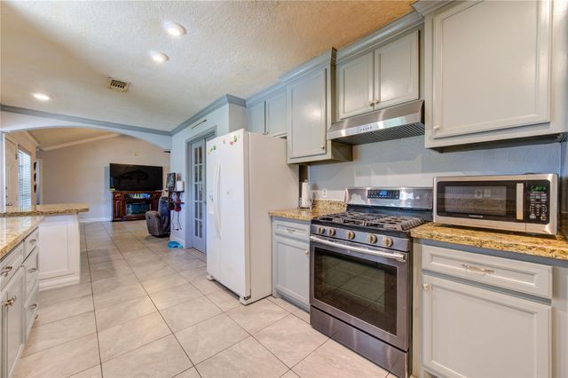 12803 Louisville Street, Houston, TX 77015