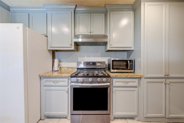 12803 Louisville Street, Houston, TX 77015