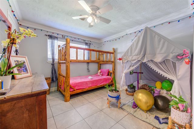 12803 Louisville Street, Houston, TX 77015