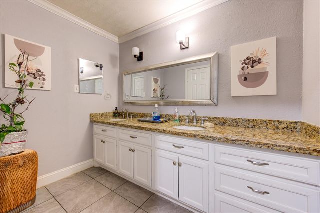 12803 Louisville Street, Houston, TX 77015