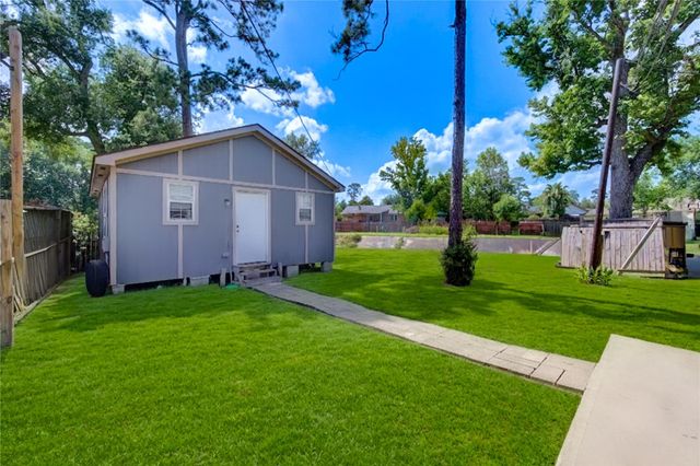 12803 Louisville Street, Houston, TX 77015