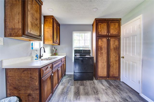 12803 Louisville Street, Houston, TX 77015