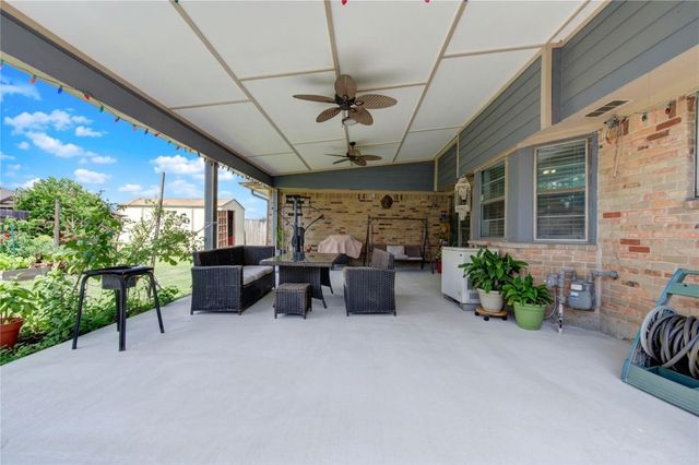 12803 Louisville Street, Houston, TX 77015