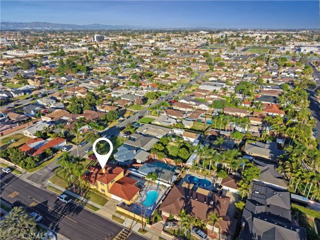 7802 Adwen, Downey, CA 90241