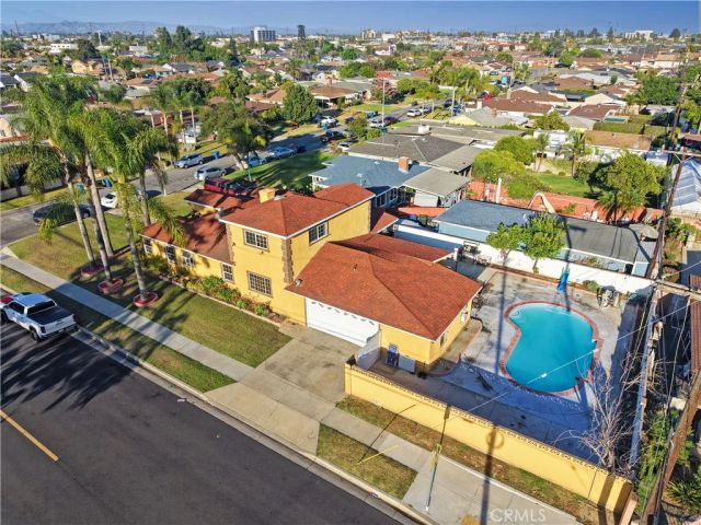 7802 Adwen, Downey, CA 90241