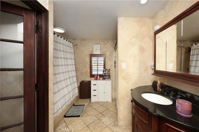 7802 Adwen, Downey, CA 90241