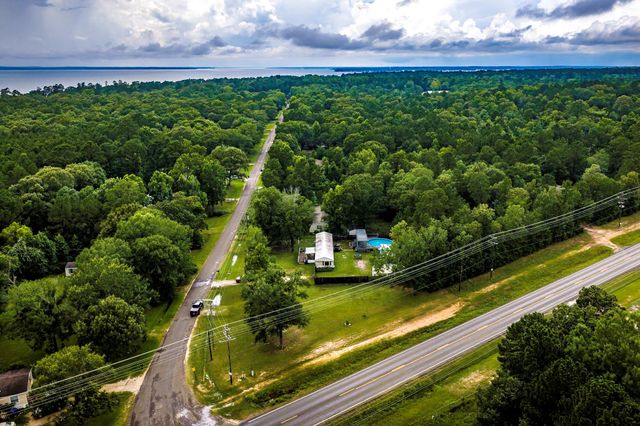 158 Cedar Valley Road, Livingston, TX 77351
