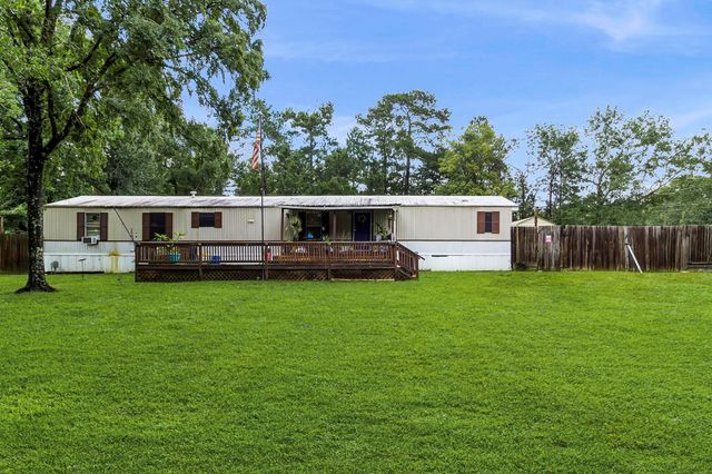 158 Cedar Valley Road, Livingston, TX 77351