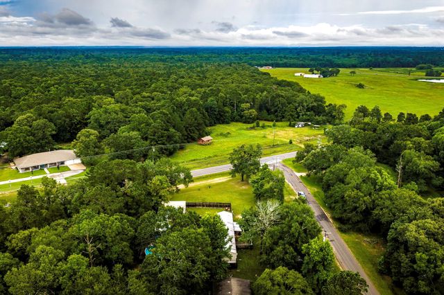 158 Cedar Valley Road, Livingston, TX 77351