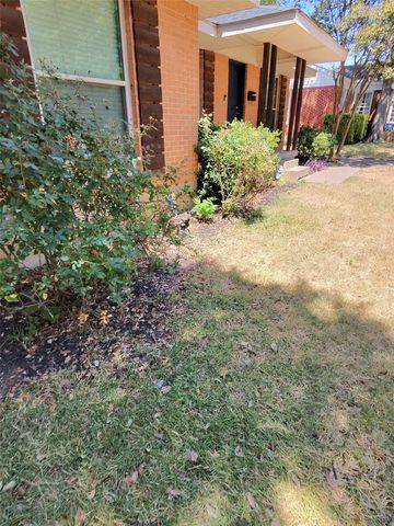 3241 S Edgefield Avenue, Dallas, TX 75224