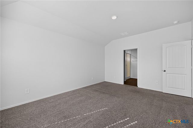 326 N Richland Drive, Lockhart, TX 78644