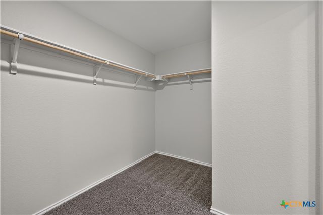 326 N Richland Drive, Lockhart, TX 78644