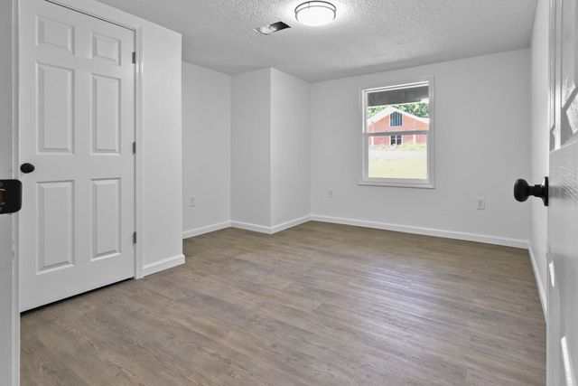 1409 S 11th, Leesville, LA 71446