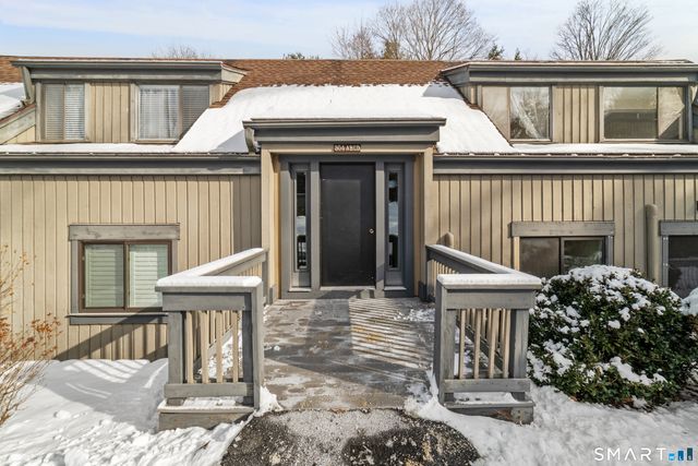 304 Heritage Village B, Southbury, CT 06488