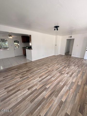 541 Glacier Avenue, Oxnard, CA 93033