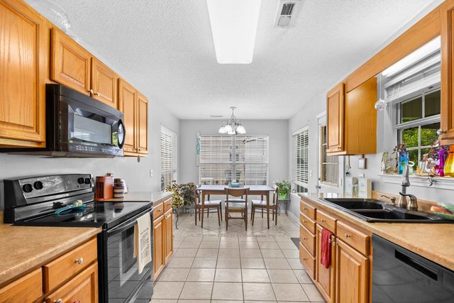 1534 Gulfstream Ct., Surfside Beach, SC 29575