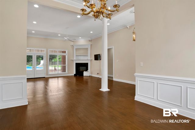 8847 S Dawes Lake Road, Mobile, AL 36619
