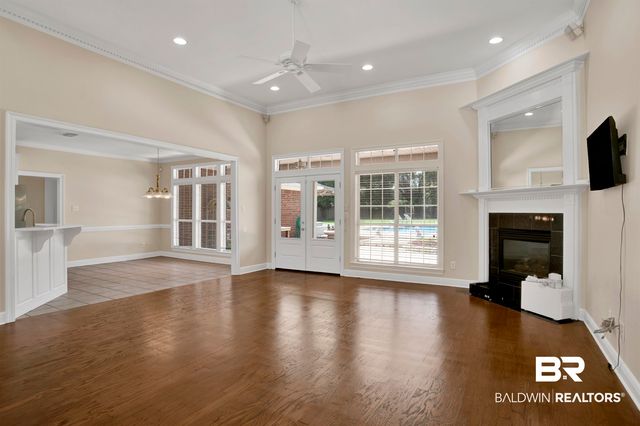 8847 S Dawes Lake Road, Mobile, AL 36619