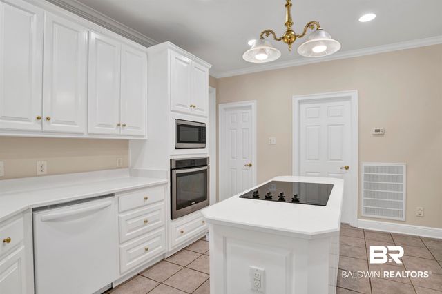 8847 S Dawes Lake Road, Mobile, AL 36619