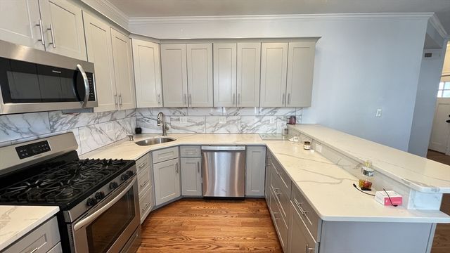 54 Crescent Ave 1, Malden, MA 02148