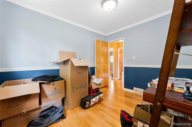 437 W Sunnybrook Drive, Royal Oak, MI 48073