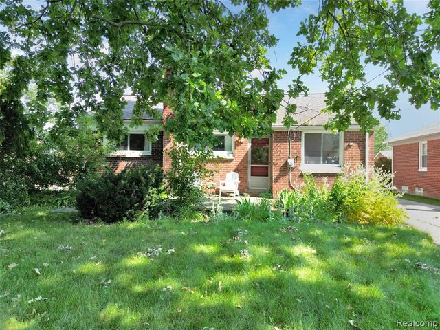 437 W Sunnybrook Drive, Royal Oak, MI 48073