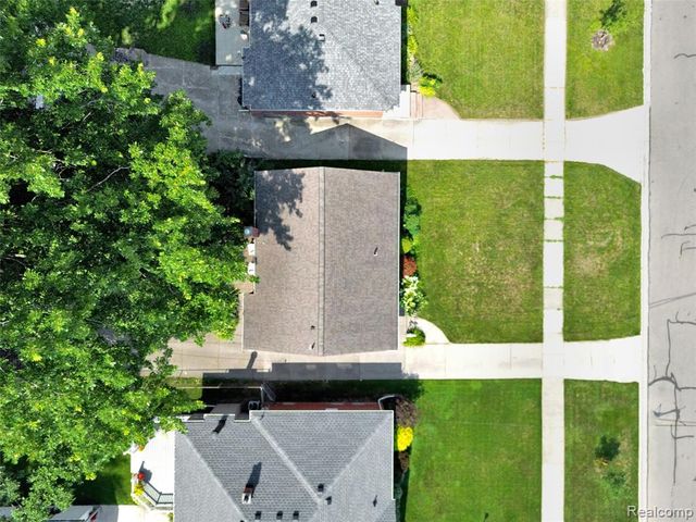 437 W Sunnybrook Drive, Royal Oak, MI 48073