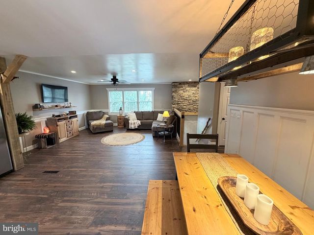 1265 ASHTON DR, Shippensburg, PA 17257