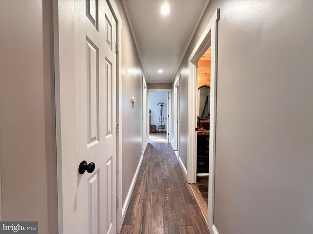 1265 ASHTON DR, Shippensburg, PA 17257
