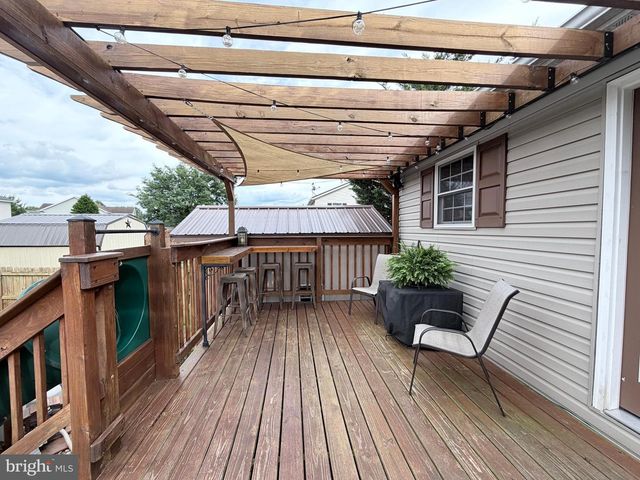 1265 ASHTON DR, Shippensburg, PA 17257