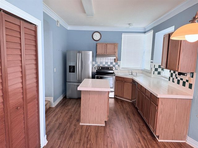 8025 ADDISON COURT, Orlando, FL 32835
