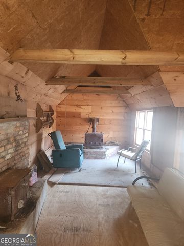 2911 Paradise Valley Road, Cleveland, GA 30528