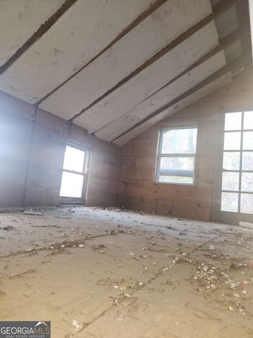 2911 Paradise Valley Road, Cleveland, GA 30528