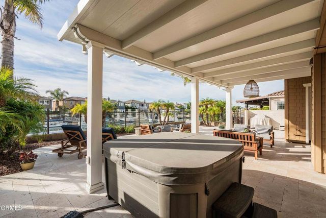 4126 Harbour Island Lane, Oxnard, CA 93035