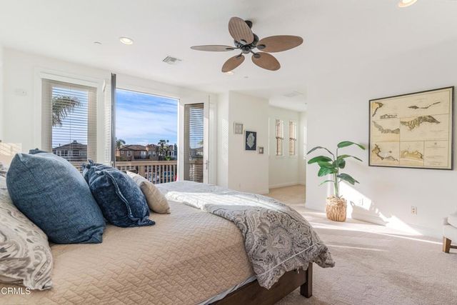 4126 Harbour Island Lane, Oxnard, CA 93035