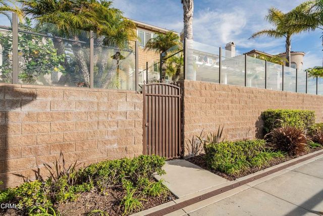 4126 Harbour Island Lane, Oxnard, CA 93035