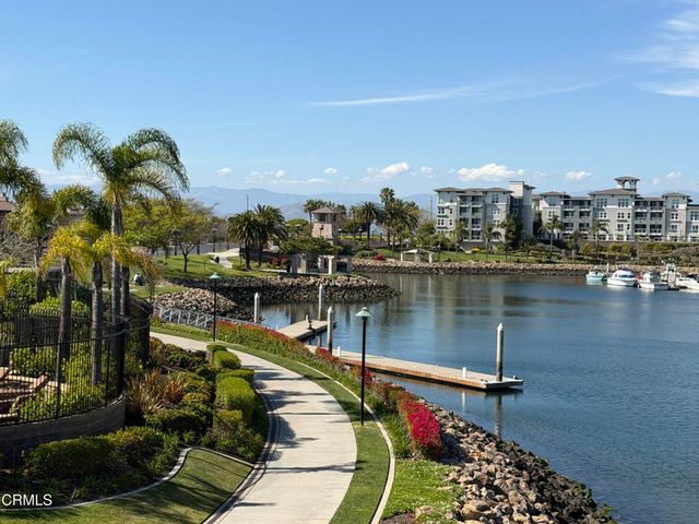 4126 Harbour Island Lane, Oxnard, CA 93035