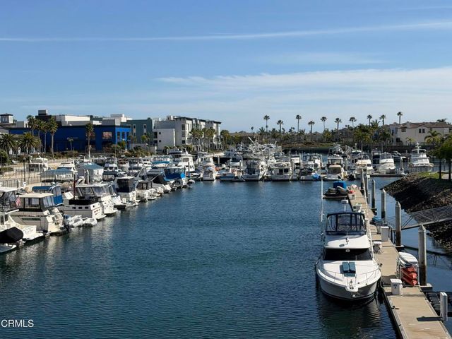4126 Harbour Island Lane, Oxnard, CA 93035
