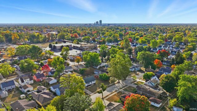 2422 Stanford Avenue, Fort Wayne, IN 46808