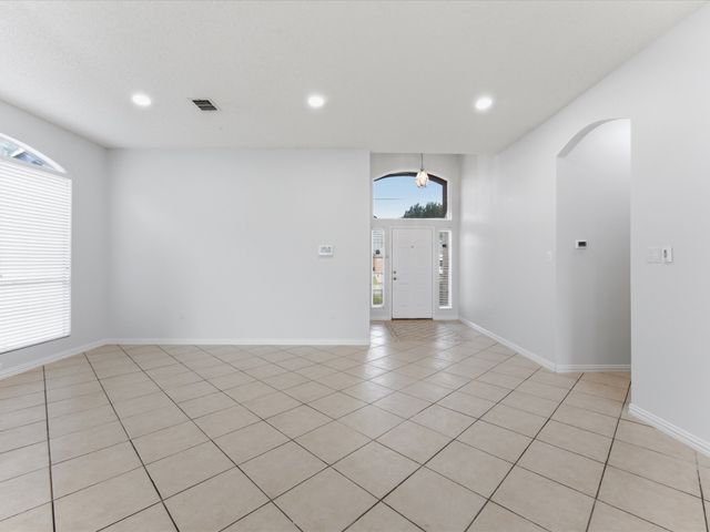 7609 Albany Lane, Arlington, TX 76002