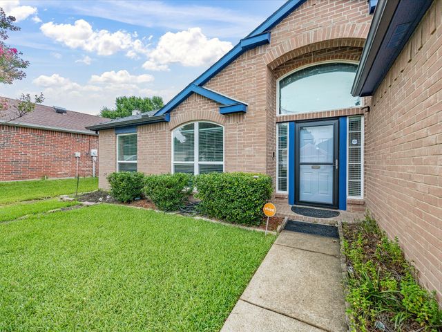 7609 Albany Lane, Arlington, TX 76002