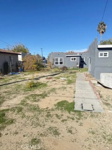 114 W Lancaster Boulevard, Lancaster, CA 93534