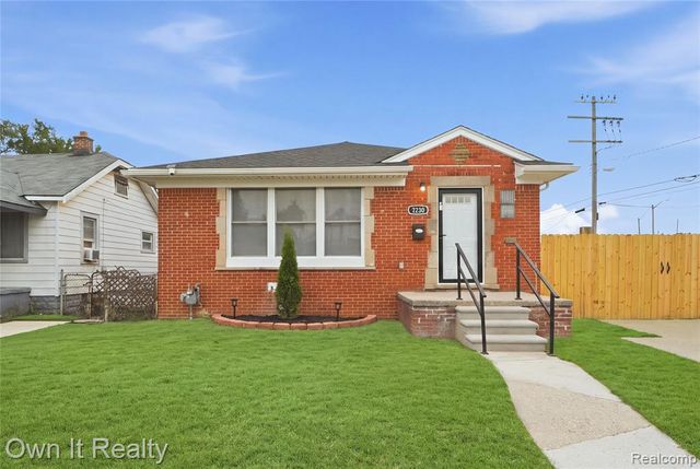 7230 Rosemont Avenue, Detroit, MI 48228