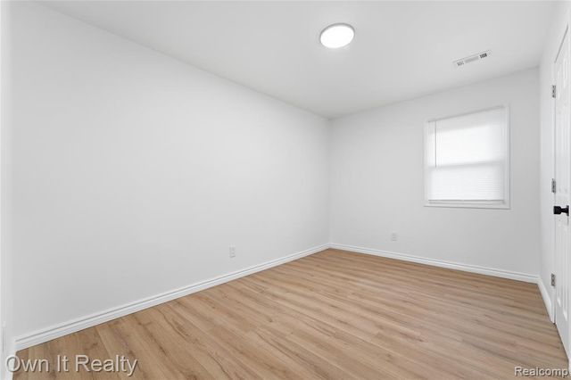 7230 Rosemont Avenue, Detroit, MI 48228