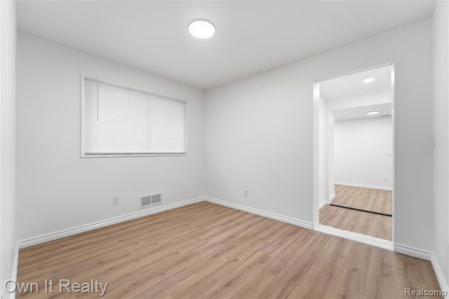 7230 Rosemont Avenue, Detroit, MI 48228